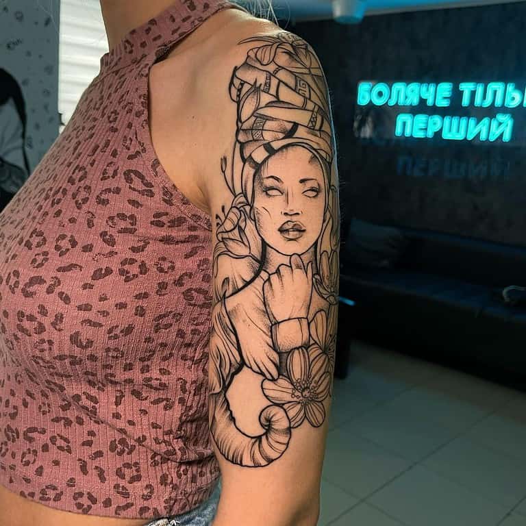 Графічне тату, робота майстрів студії Тату-Залежні (Кропивницький)